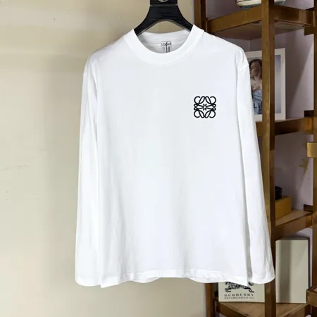 ロエベ Tシャツ