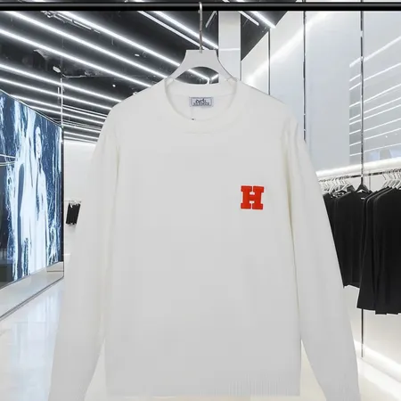 エルメス パーカー