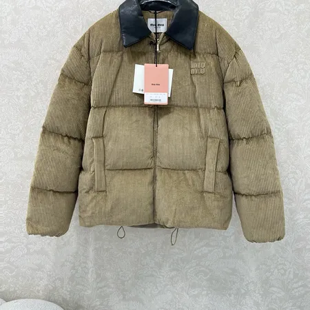 ミュウミュウ ダウンジャケット