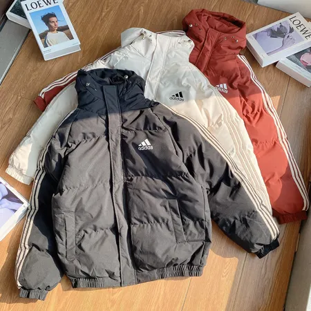 アディダス ダウンジャケット