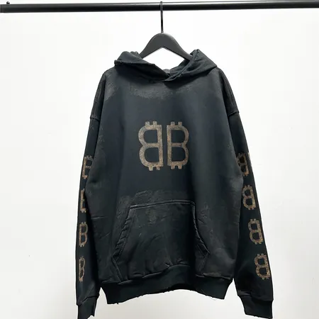 バレンシアガ パーカー