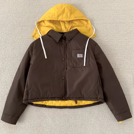 ミュウミュウ ダウンジャケット