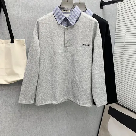 ミュウミュウ パーカー