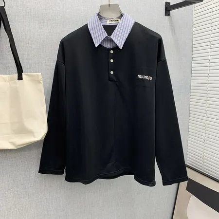 ミュウミュウ パーカー