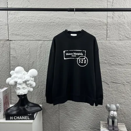 ミュウミュウ パーカー