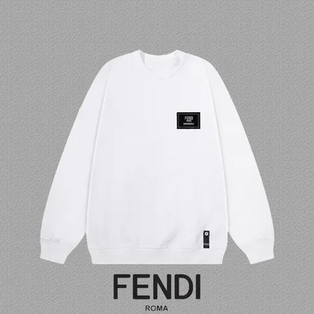 フェンディ パーカー