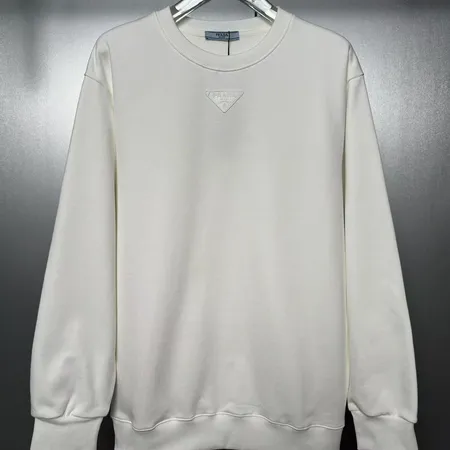 プラダ パーカー