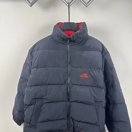 セリーヌ ダウンジャケット