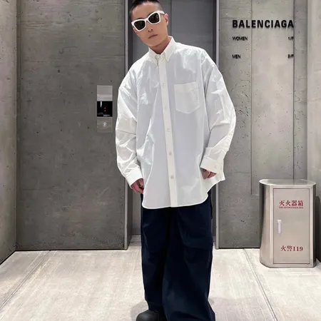 バレンシアガ シャツ