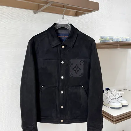 ルイヴィトン ダウンジャケット