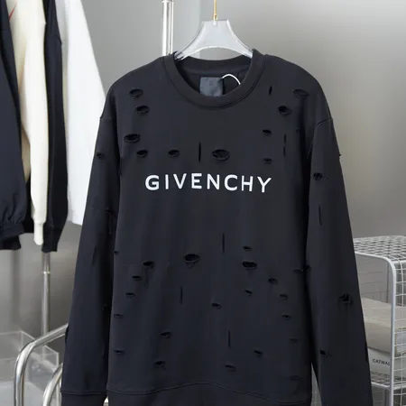 ジバンシィ パーカー