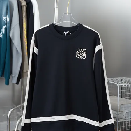 ロエベ パーカー