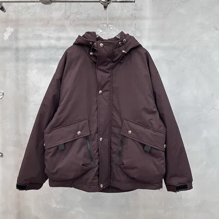 ゴヤール ダウンジャケット