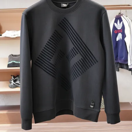 フェンディ パーカー