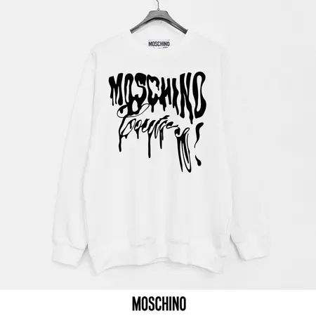 モスキーノ パーカー