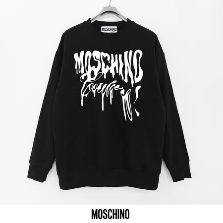 モスキーノ パーカー