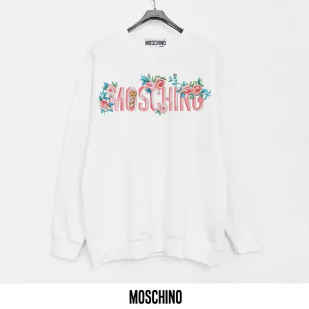 モスキーノ パーカー