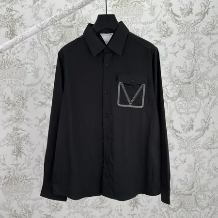 オフホワイト シャツ