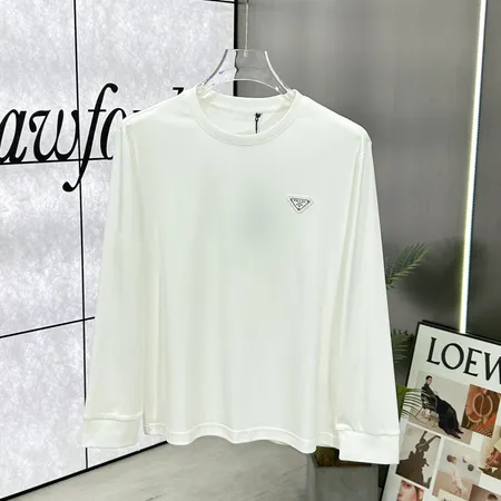 プラダ Tシャツ