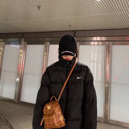 ナイキ ダウンジャケット