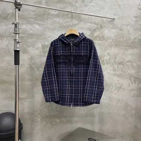 バレンシアガ シャツ