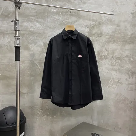 バレンシアガ シャツ