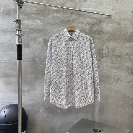 バレンシアガ シャツ