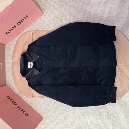 ミュウミュウ ダウンジャケット