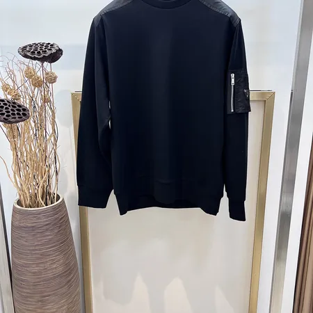 プラダ パーカー