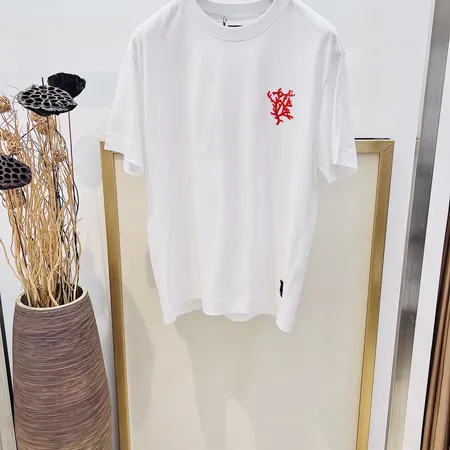 フェンディ Tシャツ