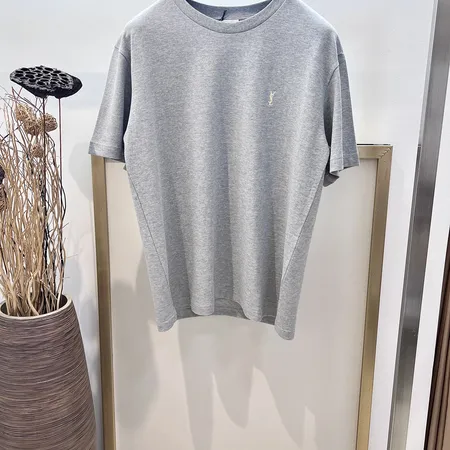 イブサンローラン Tシャツ