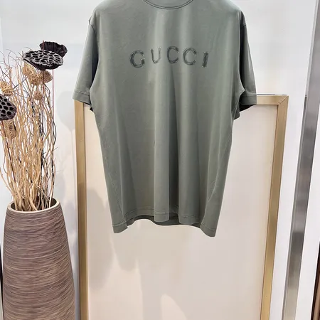 グッチ Tシャツ
