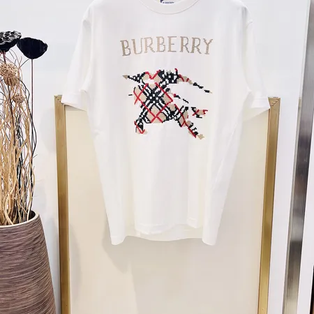バーバリー ス Tシャツ