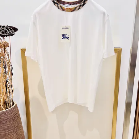 バーバリー ス Tシャツ