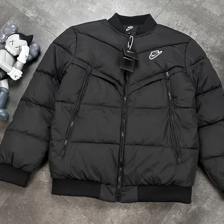 ナイキ ダウンジャケット