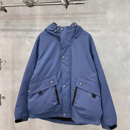 ゴヤール ダウンジャケット