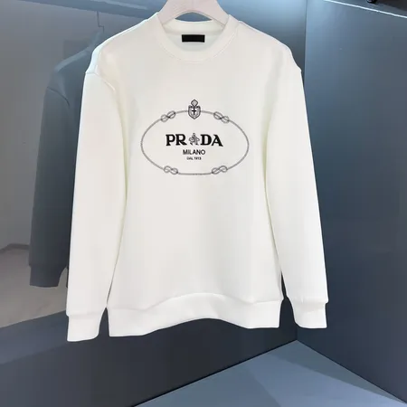 プラダ パーカー