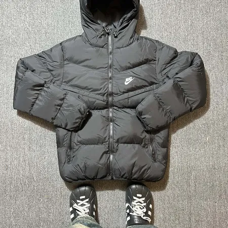 ナイキ ダウンジャケット