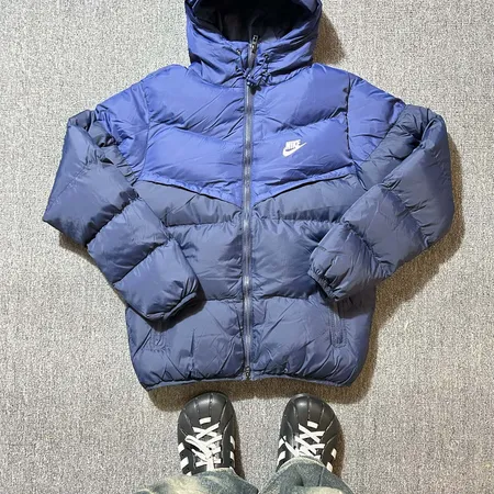 ナイキ ダウンジャケット