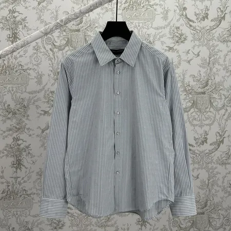 ルイヴィトン シャツ