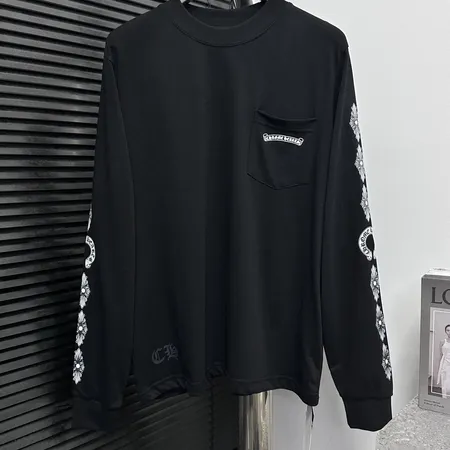 クロムハーツ パーカー