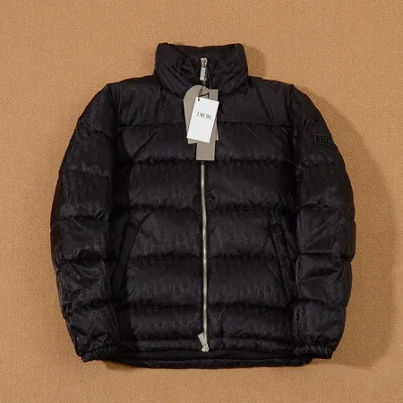 ディオール ダウンジャケット