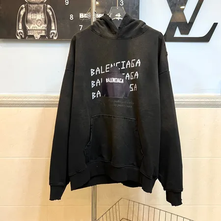 バレンシアガ パーカー