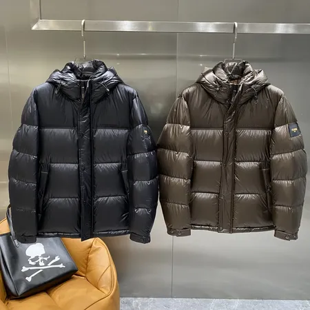 コーチ ダウンジャケット