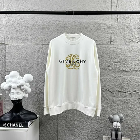 ジバンシィ パーカー