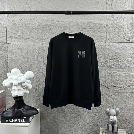 ジバンシィ パーカー