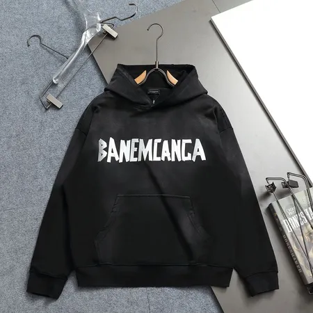 バレンシアガ パーカー