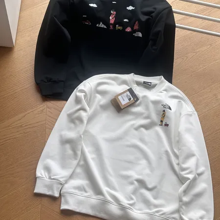 ノースフェイス パーカー