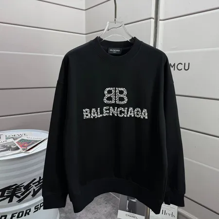 バレンシアガ パーカー