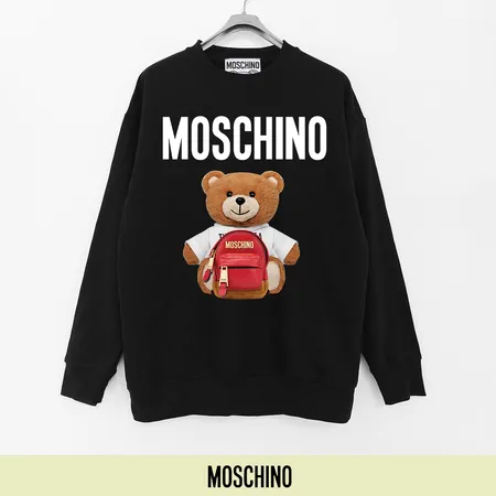 モスキーノ パーカー